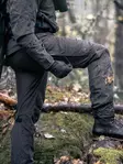 - - - 4