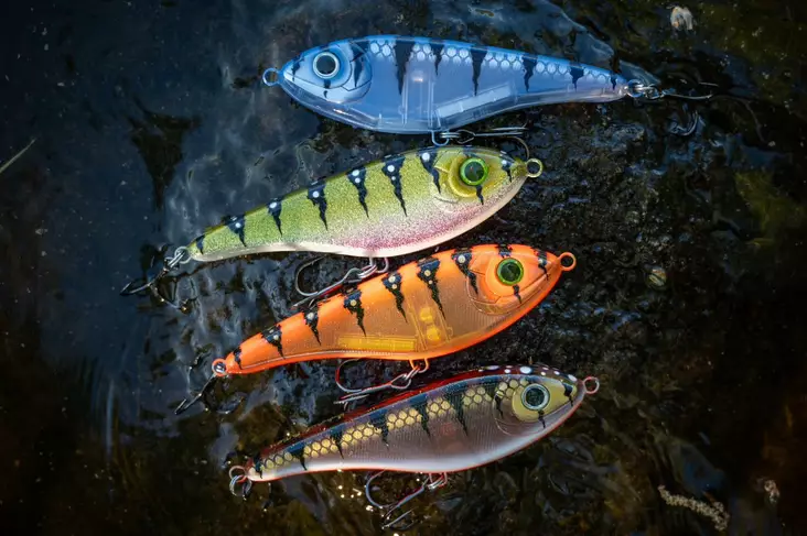 Buster Jerk Slow Sinking Monkey Lure Factory 2024 - Classic Jerkbaits - 34002000 - 1