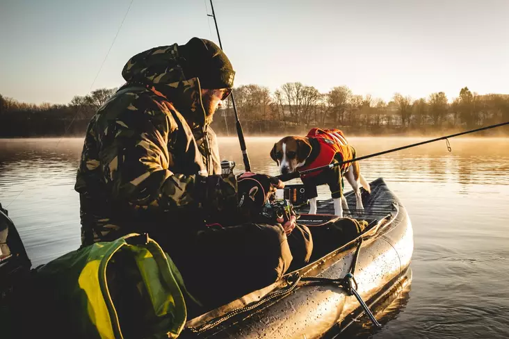 Savage Gear E-Rider 330 Kayak Angelboot | Ihr Angelshop für Angelsport