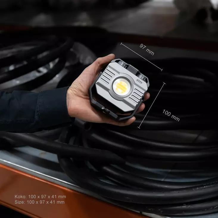 Fenix CL28R 200lm Multifunction light - Ruoto.com webstore