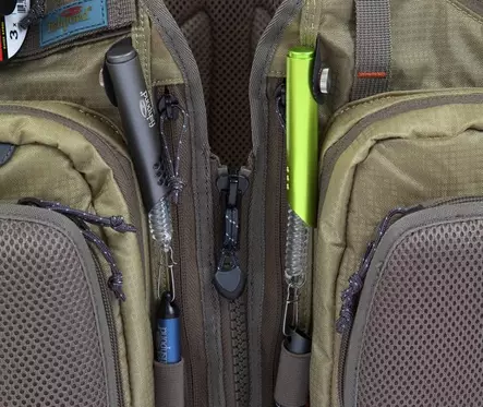 Fishpond Swivel Retractor - Pin On Reels - 816332004452 - 2