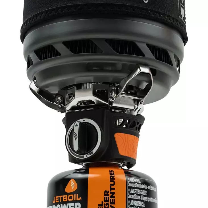 Jetboil TrailCook 1,2L Keitin Duck Camo 6000 BTU stove with a