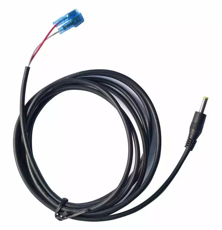 Uovision 6 V Wire Cable 2 m - riistakameran akkujohto - Accessories - 6430061580106 - 1