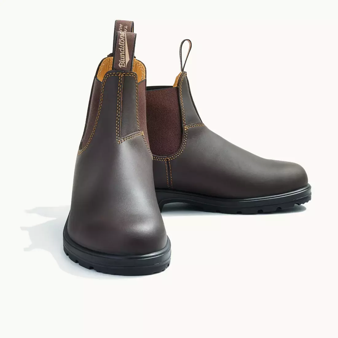 Blundstone 550 Classics Chelsea Boot Walnut Brown - Ruoto.com webstore