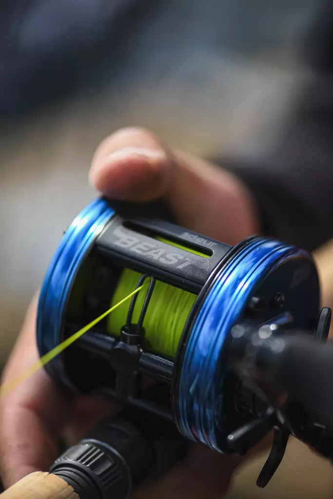 daiwa c80 reel Daiwa CA80XSL Low Profile Baitcasting Reel 9BB+1RB 8.3:1